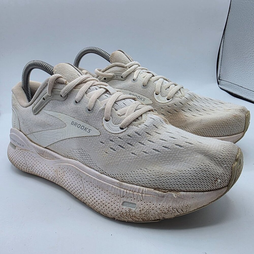 Brooks Ghost Max Womens Size 7.5 Wide White Athletic Shoes Running Walking Train